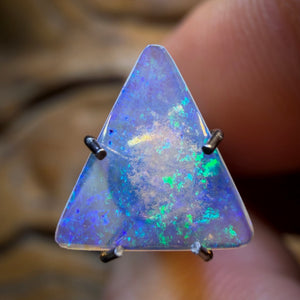 0.15cts - South Australian Crystal Opal