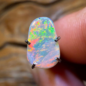 0.55cts - South Australian Crystal Opal from Andamooka