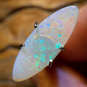 0.75cts - South Australian Crystal Opal