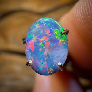 0.7cts - Australian Boulder Opal Doublet