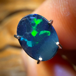 0.7cts - Lightning Ridge Opal Doublet