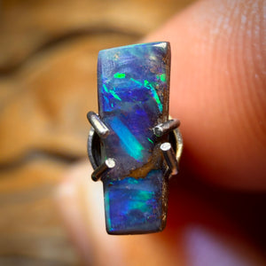 0.8cts - Queensland Boulder Seam Opal. Australian Opal