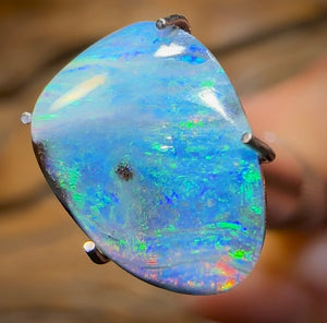 2.9cts - “Ice aka Scandinavian Blue”Queensland Boulder Opal from Winton - Opal Whisperers