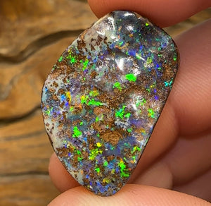 30.2cts - Queensland Boulder Australian Opal. - Opal Whisperers