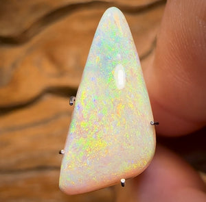 Auction Fall-Through = Your Gain! 🔥 Now More Than 50% Off RRP 🚨 3.1cts - South Australian White Opal