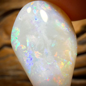 20.9cts - South Australian White Opal