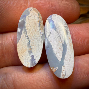 🔨 AUCTION 🔨 No Reserve 20.6cts - Lightning Ridge Opal Pair