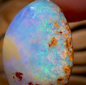 7.1cts - Boulder Pipe Opal Rub. Australian Opal
