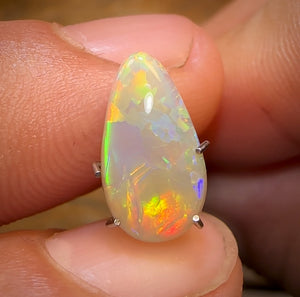 1.85cts - Lightning Ridge Dark Opal
