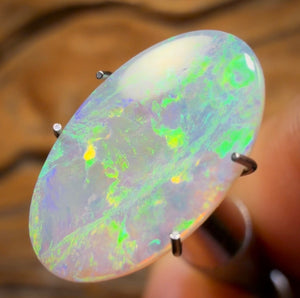 1,8 ct – Lightning Ridge Light Opal