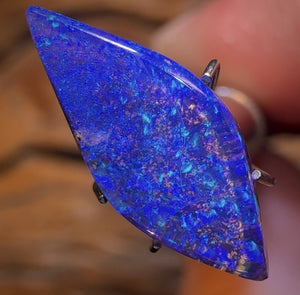 2.5cts - Queensland Boulder Seam Opal