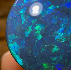 8.6cts - Australian Black Opal from Lightning Ridge - Opal Whisperers