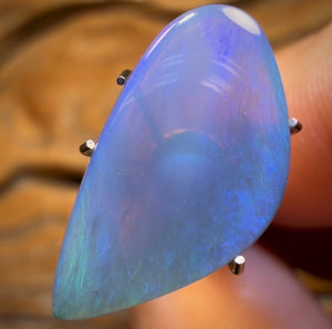 4,1 ct – Halbkristallopal aus Lightning Ridge