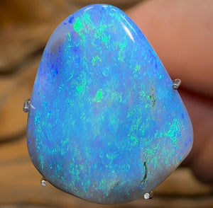 5.6cts - Lightning Ridge Semi Black Opal - Opal Whisperers