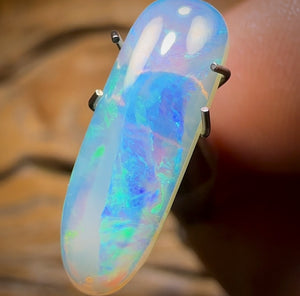 2.25cts - Lightning Ridge Crystal Opal