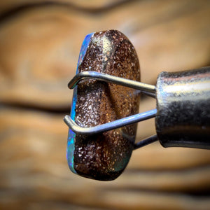 1.7cts - Australian Boulder Seam Opal