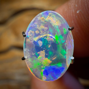 1.2cts - Solid Australian Boulder Pipe Crystal Opal