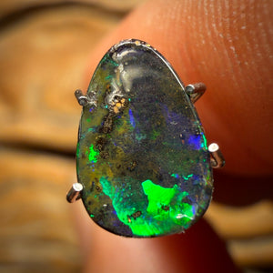 1.45cts - Australian Boulder Seam Opal from Winton