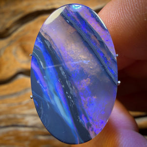 10.4cts - Lightning Ridge Semi Black Opal