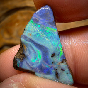 10.6cts - Queensland Boulder Seam Opal Rub