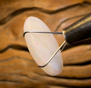 7,3 carats – Opale blanche d'Australie du Sud, prix abordable pour une grosse pierre