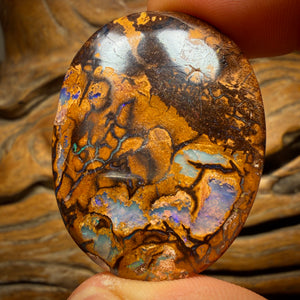 114.8cts - Tribal Queensland Boulder Opal from Yowah