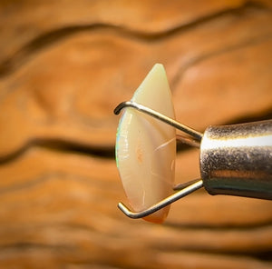 1.3cts - Lightning Ridge Dark Opal