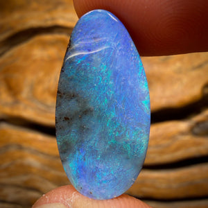 13.7cts - Queensland Boulder Seam Opal. Australian Opal