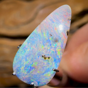 3.15cts - Australian Boulder Seam Opal from Winton