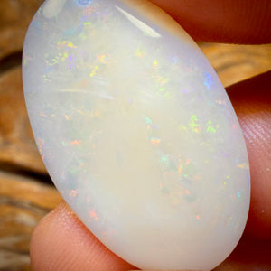18.3cts - South Australian White Opal