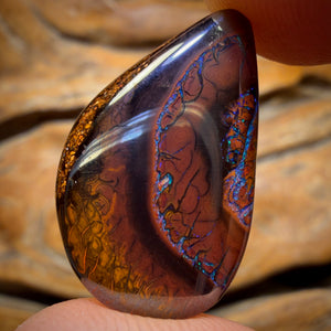 17.1cts - Tribal Yowah Nut Opal. Australian Opal