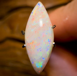 2.1cts - South Australian White Opal
