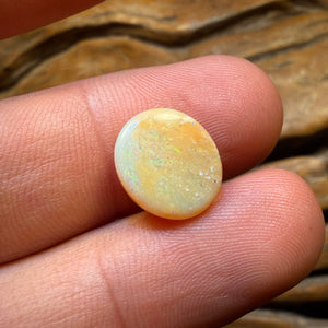 3.8cts - South Australian Light Opal