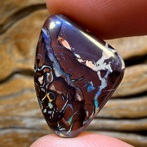 18.2cts - Tribal Yowah Nut Opal. Australian Opal