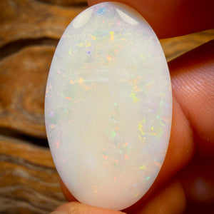 18.3cts - South Australian White Opal
