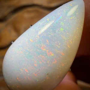 20.1cts - South Australian White Opal from Coober Pedy