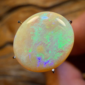 3.8cts - South Australian Light Opal