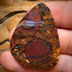 🔨 AUCTION 🔨 79.7cts - Tribal Queensland Boulder Opal. Australian Opal
