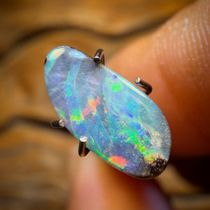 1.3cts - Queensland Boulder Seam Opal. Australian Opal