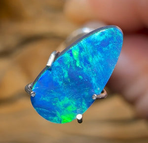 0.85cts - Old School 30 Yr Old Lightning Ridge Black Opal Doublet - Opal Whisperers