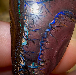 90cts - Koroit Nut Opal Pair. BLACK TRIBAL PATTERN - Opal Whisperers