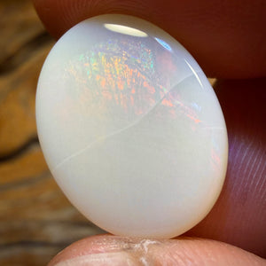 Bargain Card! Auction 11.1cts - South Australian White Opal Inclusions