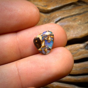 🔨 AUCTION 🔨 No Reserve 2.2cts - Queensland Boulder Opal from Yowah. Australian Opal