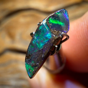 2.1cts - Queensland Boulder Seam Opal. Australian Opal