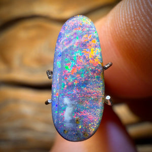 2.7cts - Queensland Boulder Seam Opal. Australian Opal