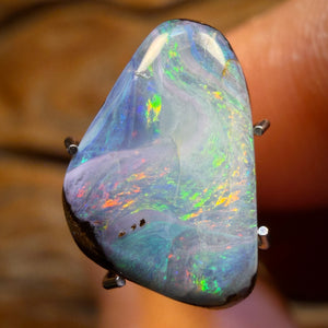 2.8cts - Queensland Boulder Seam Opal. Australian Opal
