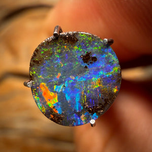 1.5cts - Kaleidoscope Kicker Australian Boulder Seam Opal