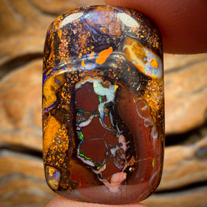 22.8cts - Tribal Queensland Boulder Opal from Yowah
