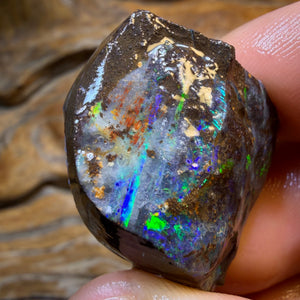 HDW 86.1cts - Queensland Boulder Seam Opal Rough Piece. Natural Split
