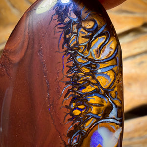 85,6 Karat - Stammes-Queensland-Boulder-Opal aus Yowah